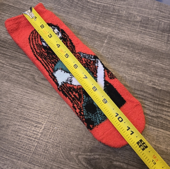 🍒🍒 Sally Claw Fuzzy Socks - Picture 5 of 5